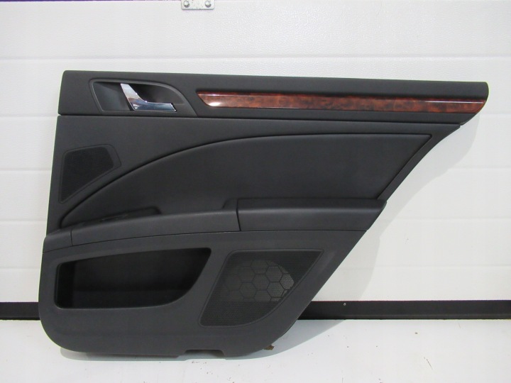 SUPERB II LIMUZINA BOK DESNI STRAŽNJI DIO 3T5867212
