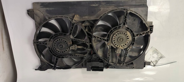 radiator fan 874706R OPEL SIGNUM