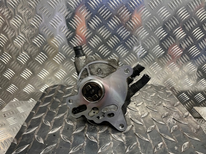 Pompa VACUM VAKUM carburante VOLKSWAGEN PASSAT B6 03G145209