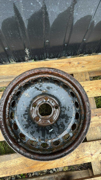 Jante stalowa Opel OE 6.0" x 15" 5x110 ET 49 STALOWKA SAAB 153801