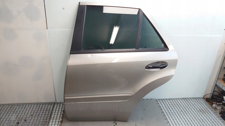 MERCEDES ML W164 ajtó bal far C723 teljesen EUROPA BEZ RDZY