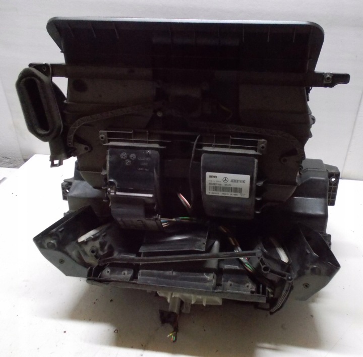 MERCEDES VITO W639 2.2 CDI 11R heater A6398301161KZ