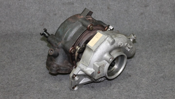 BMW F10 F01 E70 F15 M550DX M50DX N57D30C 381KM - TURBINA TURBO - 8506380