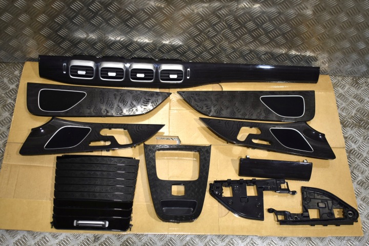 IDEALNE mouldings DECORY MERCEDES GLE W167 X167 1