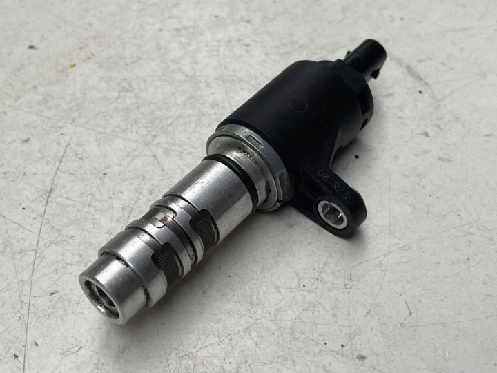 Capteur FAZ de la distribution VOLKSWAGEN OE 04E906455AC !J
