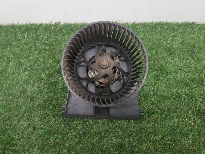 fan air conditioning devices VOLKSWAGEN GOLF 4