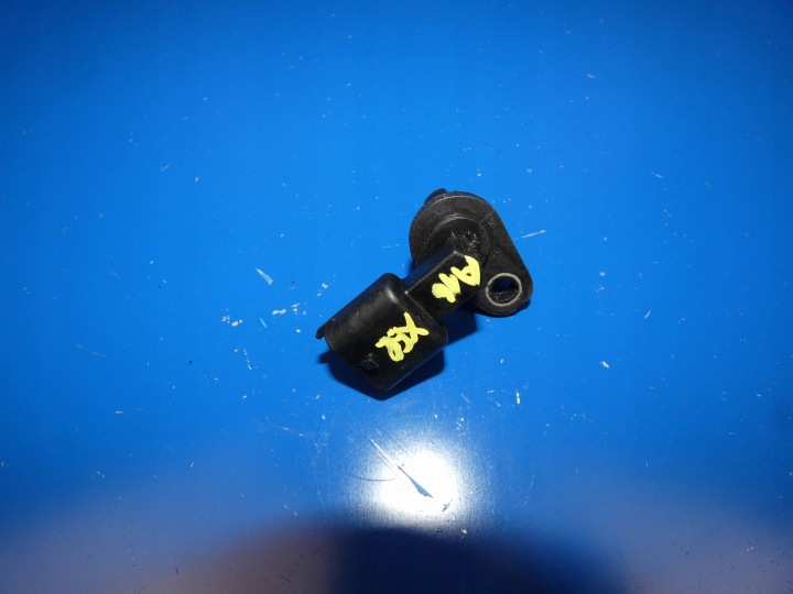 OPEL ZAFIRA B INSIGNIA A ASTRA H 1.6 16V Z16XER camshaft position sensor