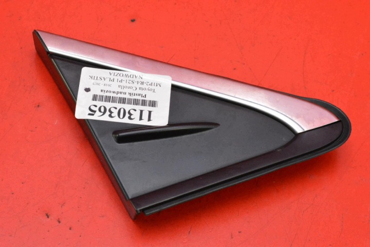 spoiler of a fender black right front 60117-02250 TOYOTA COROLLA E21 18-25
