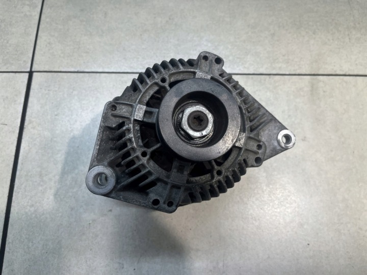 alternatore VOLVO V40 1.8B 770042458E