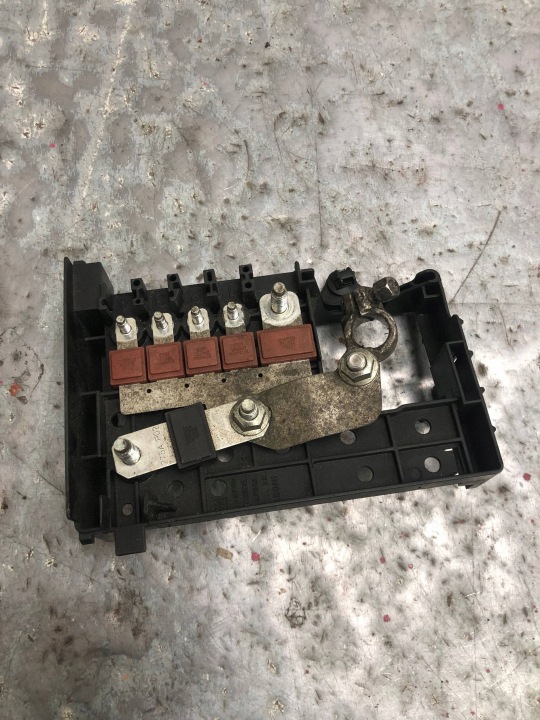 kapocs plusz OPEL ASTRA J 13302305