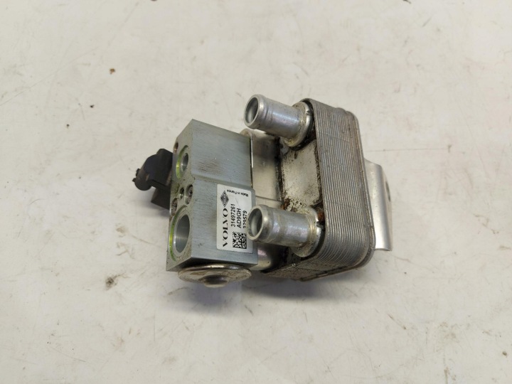 VOLVO XC60 II T8 Wymiennik Climatisateur air conditionné Vanne rozprezny 31497261