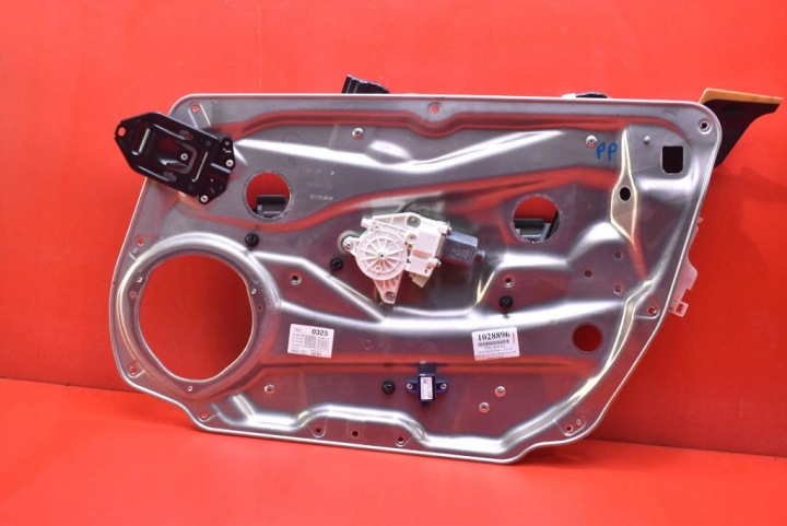 window regulator right front EU 981693-105 MERCEDES E-KLASA W212 KOMBI 09-13
