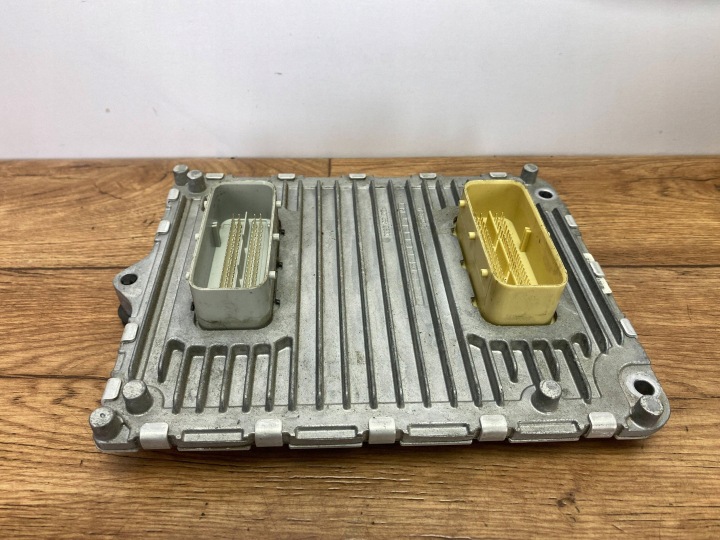 Unité de contrôle Moteur ECU Dodge Charger 3.6 V6 2015+
