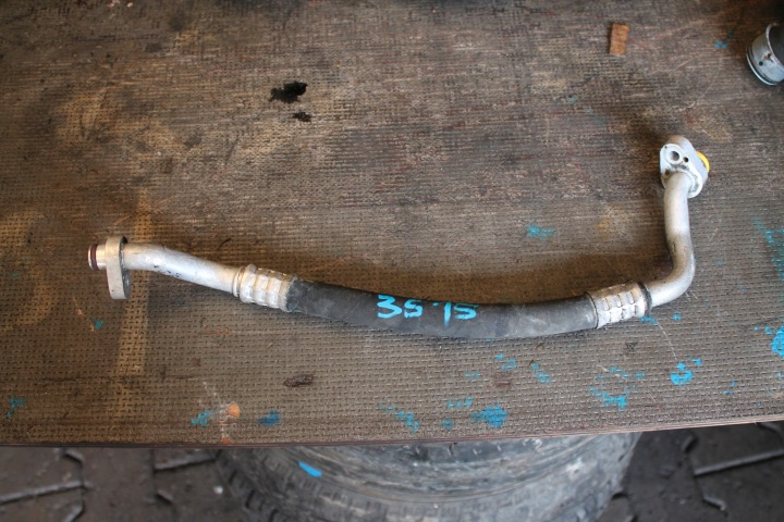 3515. Conduit pieces tuyaux Climatisateur air conditionné MERCEDES A9068308600