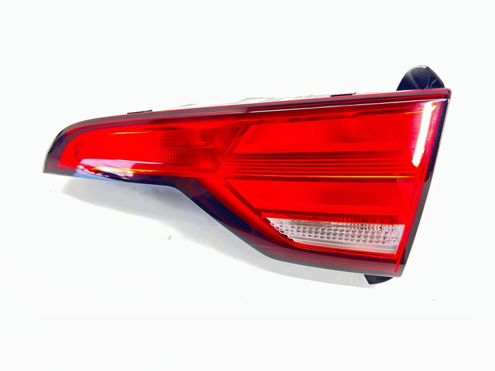 Licht rechts hinten für die Heckklappe komplett AUDI A4 B9 KOMBI AVANT 8W9945076 EUROPA