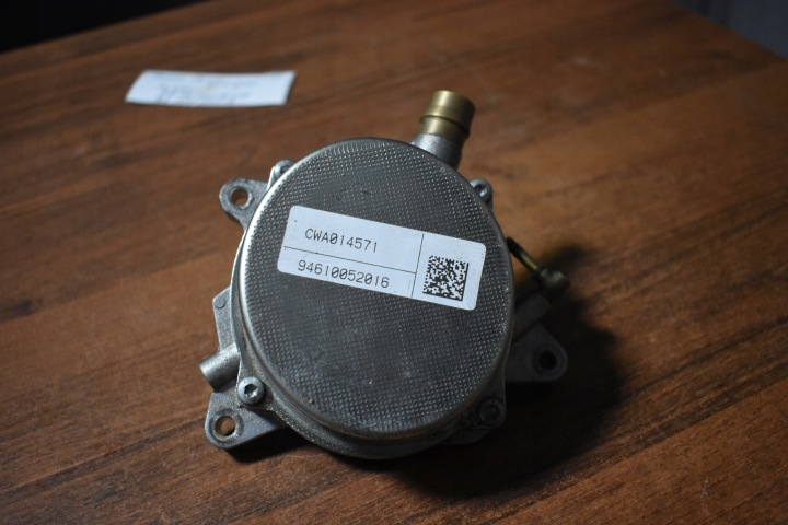 IDEALNA Pompa a vuoto VACUM CWAA PORSCHE 1