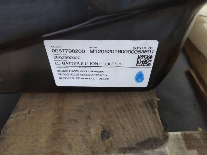 HYBRID A2053402700 6.4 KWH LI-ON Mercedes C-class W205 10