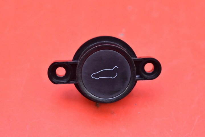 vypínač tlačítko otvarania kapoty zadok 1501907-00-C TESLA MODEL Y 20