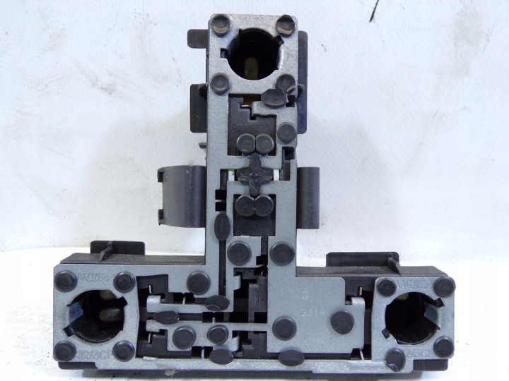 Portalampada fanale usato posteriore LEWEJ sinistra SAAB 95 9-5