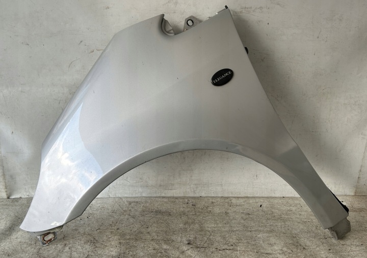 fender left front front MERCEDES A-KLASA 168