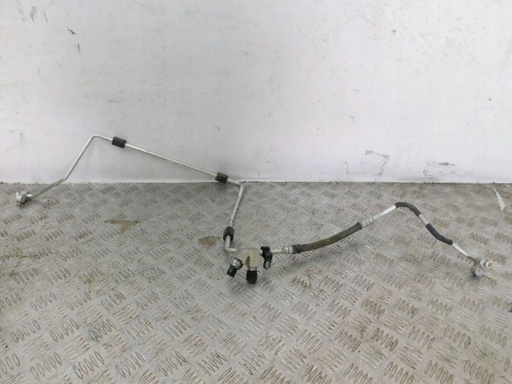 wiring of the air conditioning 9212236-09 BMW 1 F20 2.0 D