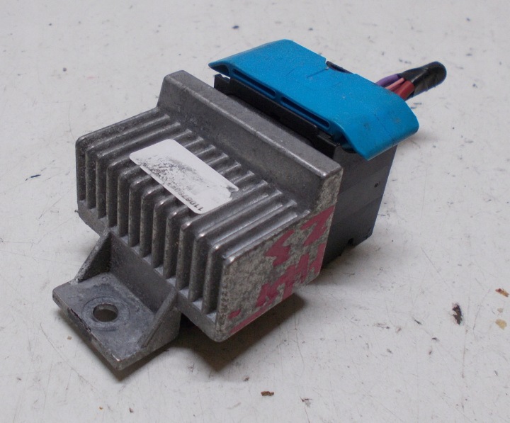 RENAULT MASTER III relay plugs ZAROWYCH 110678071R