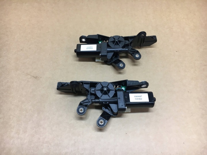 AUDI A5 RS5 CABRIO Motor öv, szíj links 8F0857759