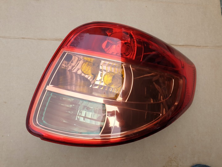 Licht hinten rechts Licht SUZUKI SX4 FIAT SEDICI 2006- 220-16684 KOITO