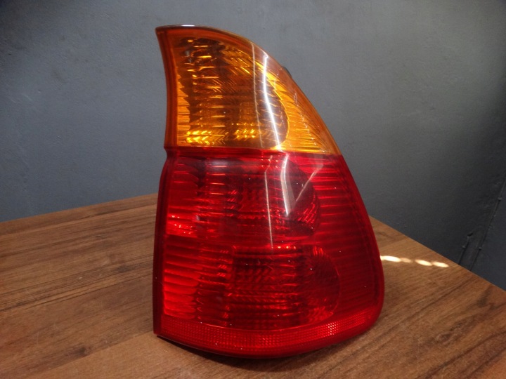 IDEALNA Licht hinten rechts BMW X5 E53 LIFT 1