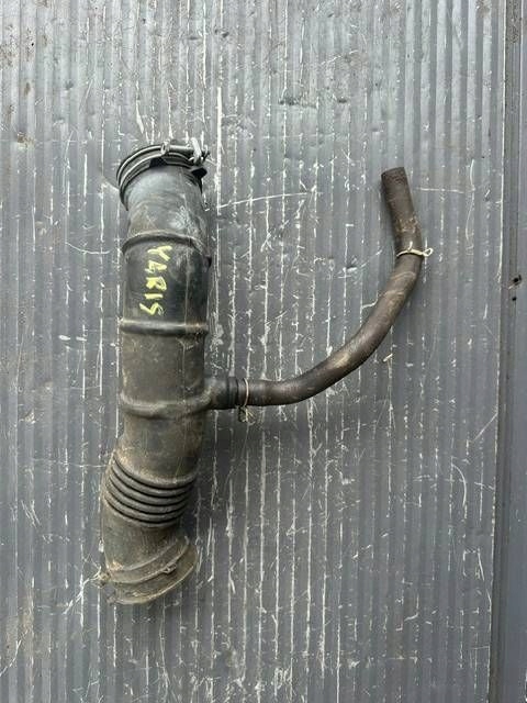 TOYOTA YARIS IV pipe hose wiring air 17880K0040