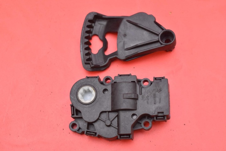 mini motor of the heating 412650920 PEUGEOT 308 3 III P5 T10 1.5 BLUEHDI 130 KM