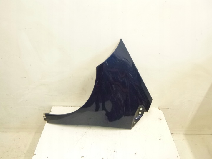 fender left Mercedes W169 375 2006r