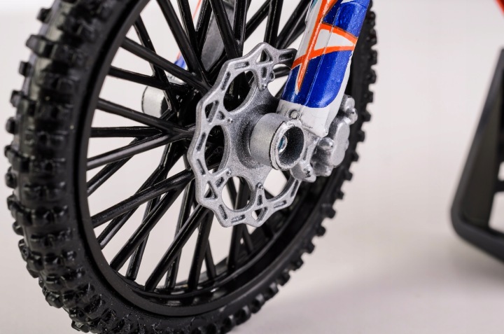 Ktm 450 sx-f 2022 1:12 — фото 11