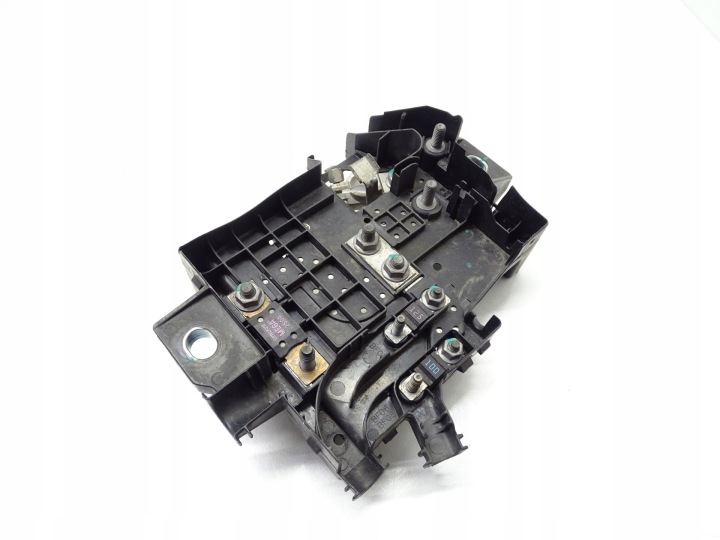 ROZDZIELACZ PRADU VOLVO XC40 32359306