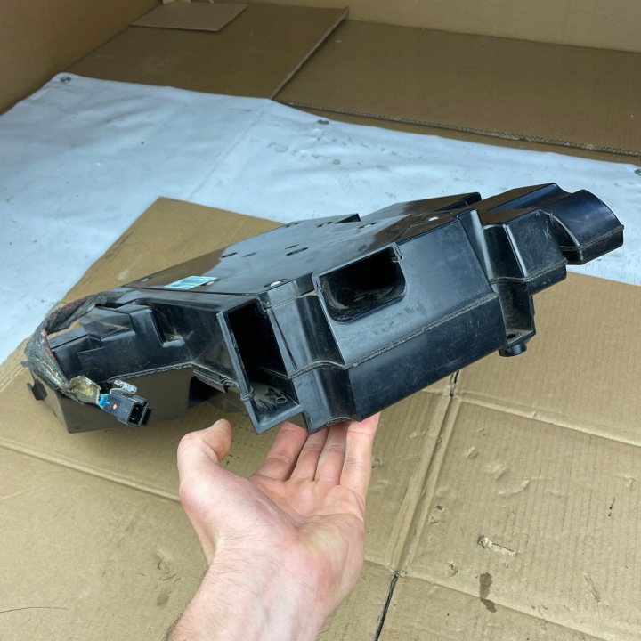 MERCEDES ML W163 Subwoofer Bass Speaker BOSE A1638201002 RARYTAS 6