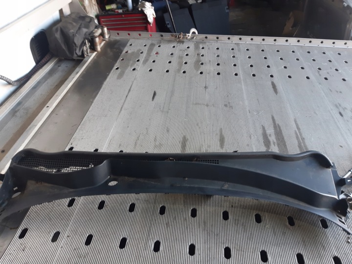 Griglia gocciolatoio SUBARU IMPREZA III 3 XV HB 07-11 EUROPA 91411FG010