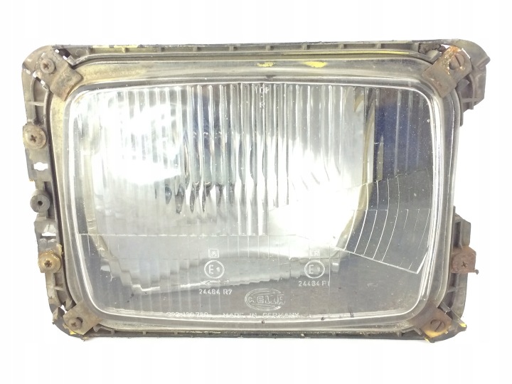 REFLEKTOR Licht vorne MERCEDES 210 links 12130000 MERCEDES