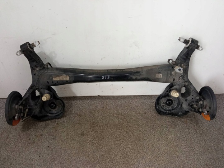 Traverse traineau berceau essieu suspension Arrière Disques 24R Opel Astra VI (2022- ) L