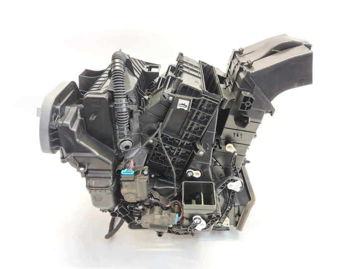 VW ID4 11A , 2024r SUV 5D heater 1EA820351BH