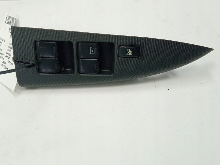 control panel of the window 25401-9U10A NISSAN NOTE