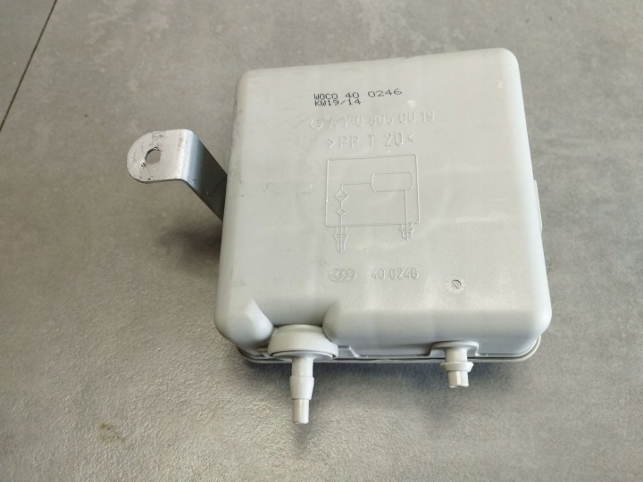 Mercedes-Benz S W222 2014 tank vacual A1708050019