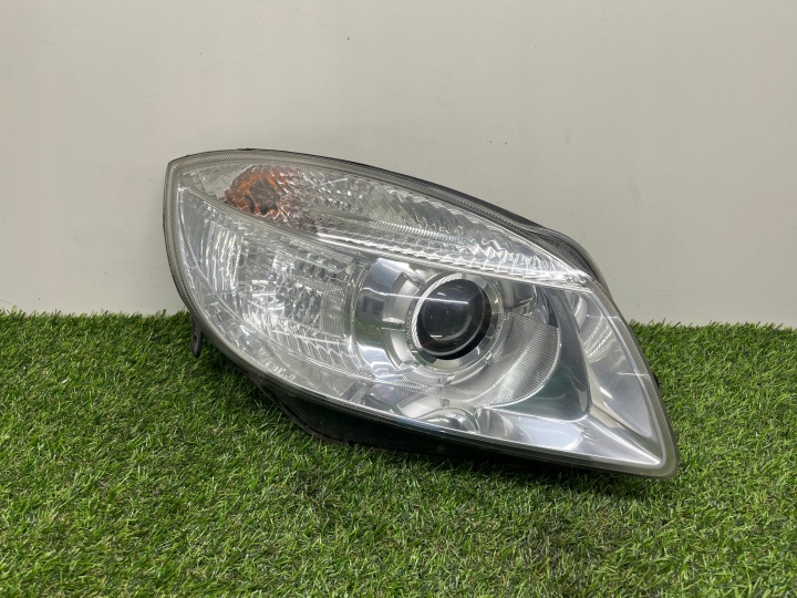 light right front SKODA FABIA 2