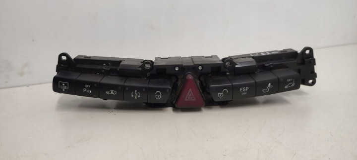 Panel Bouton Mercedes W220
