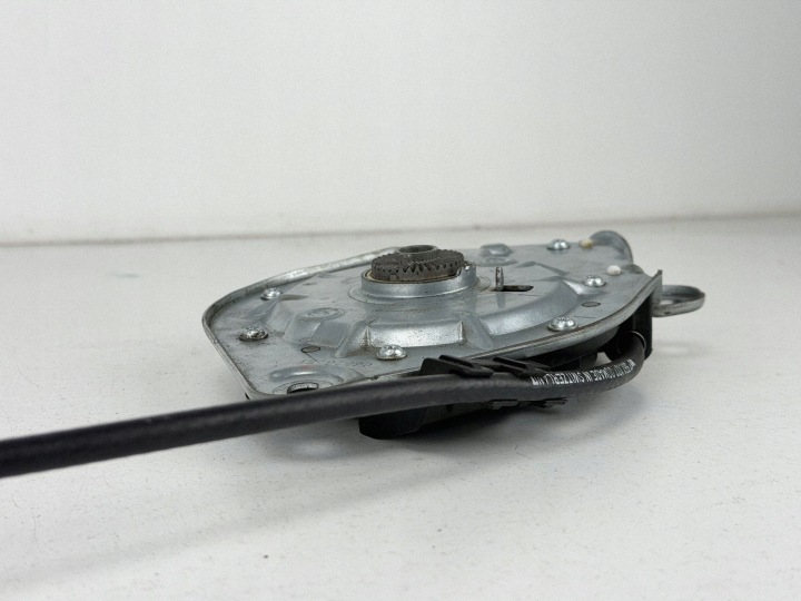 Porsche Boxster 987 2007 Côté droit Moteur de toit cabriolet 98756118002 13