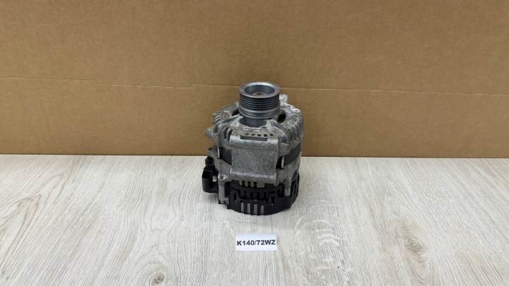 Alternateur AUDI A5 Q5 Q7 VW GOLF 8 VIII SEAT 06L903030A K140/72WZ