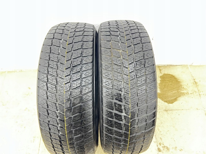 gume 2 SZT zima 2x ROADSTONE Winguard 235/65R17 108 V