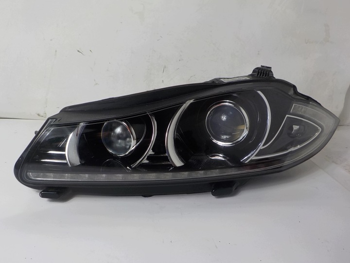 JAGUAR XF X250 XENON LIFT Feux phare Gauche Avant Avant UK