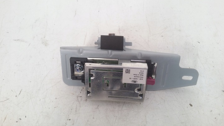 AMPLIFICATORE anteny K1BT19K351AD Ford Fiesta MK8 ST