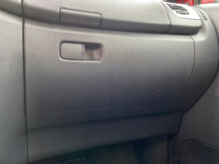 Skoda Fabia 2 II 07-14 Handschuhfach des Beifahrers