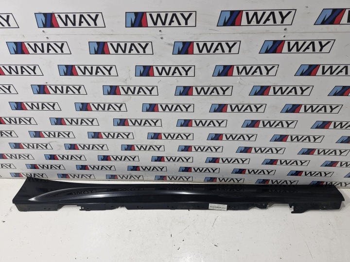 8051036 BMW F20 F21 lišta krytka prahová pravá m-packet 475